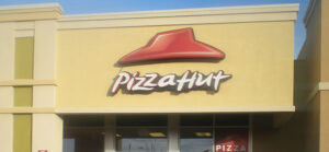 GLMV-Restaurants-YUM-brands-architecture-697x322